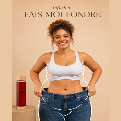 Kräutertee „FITNESS-TEE“ – lächelnde Frau in weiten Jeans neben der Flasche